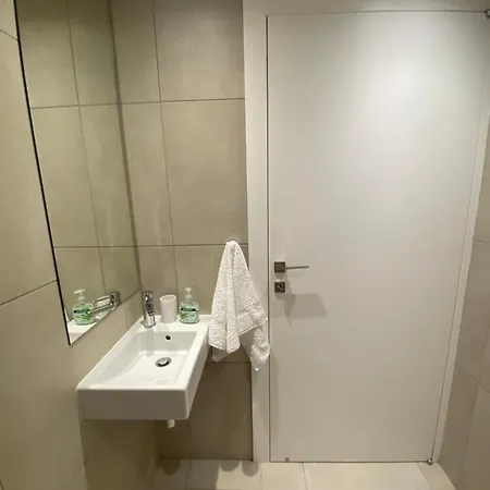 Two Bedroom In Egkomi Διαμέρισμα