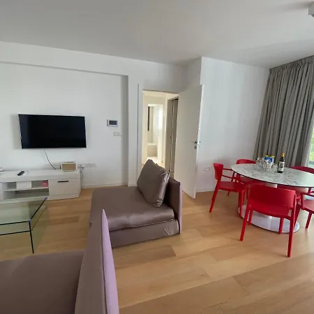 Апартаменты Two Bedroom In Egkomi